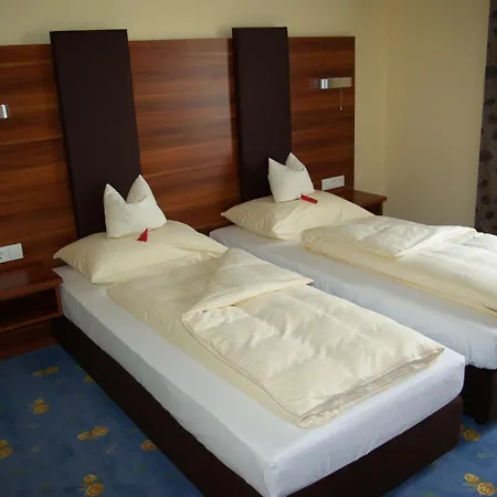 فندق Gaum Biberach-Ummendorf