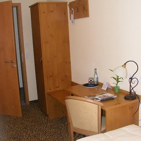 Szálloda Gaum Biberach-Ummendorf